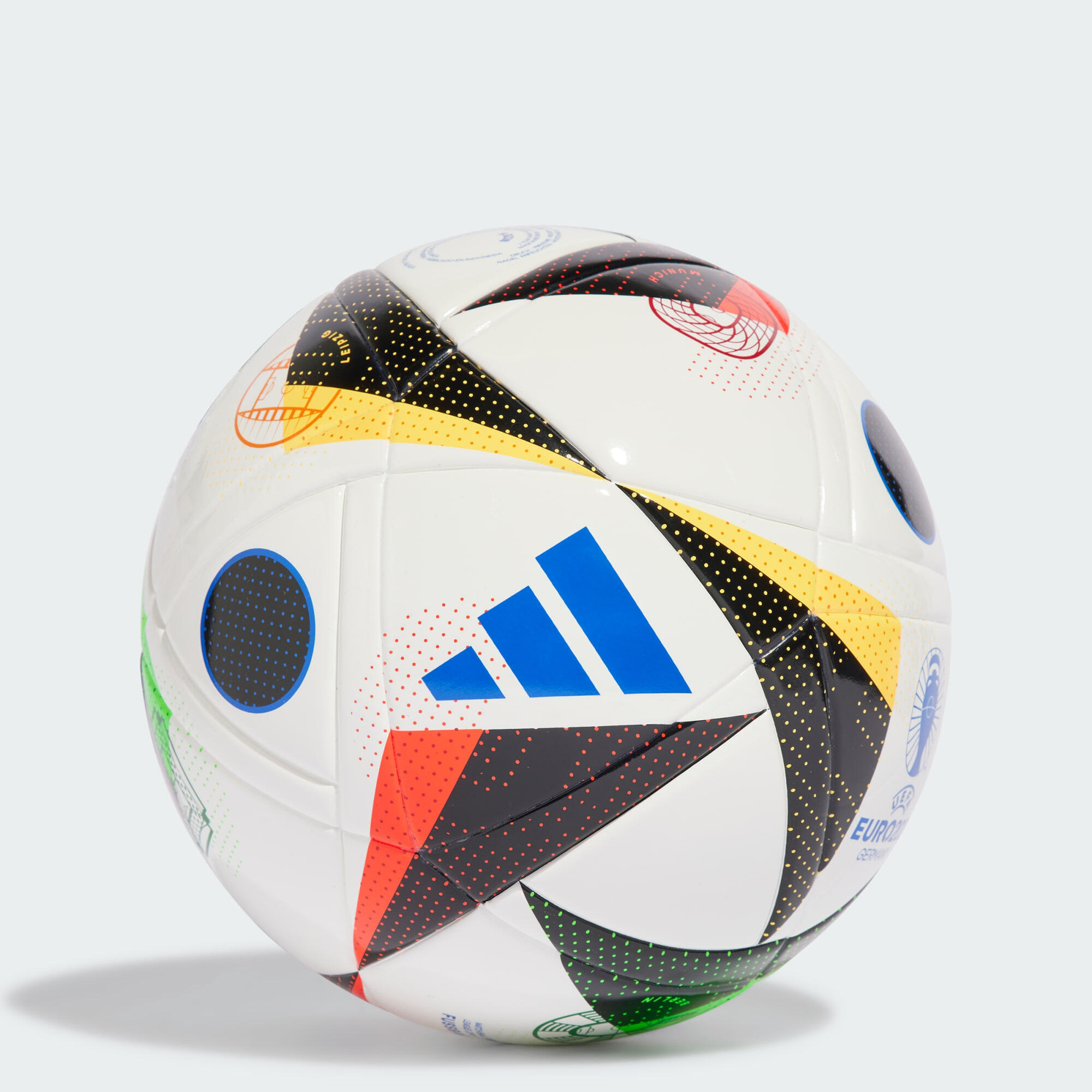 Fussballliebe League Ball Kids 6/6
