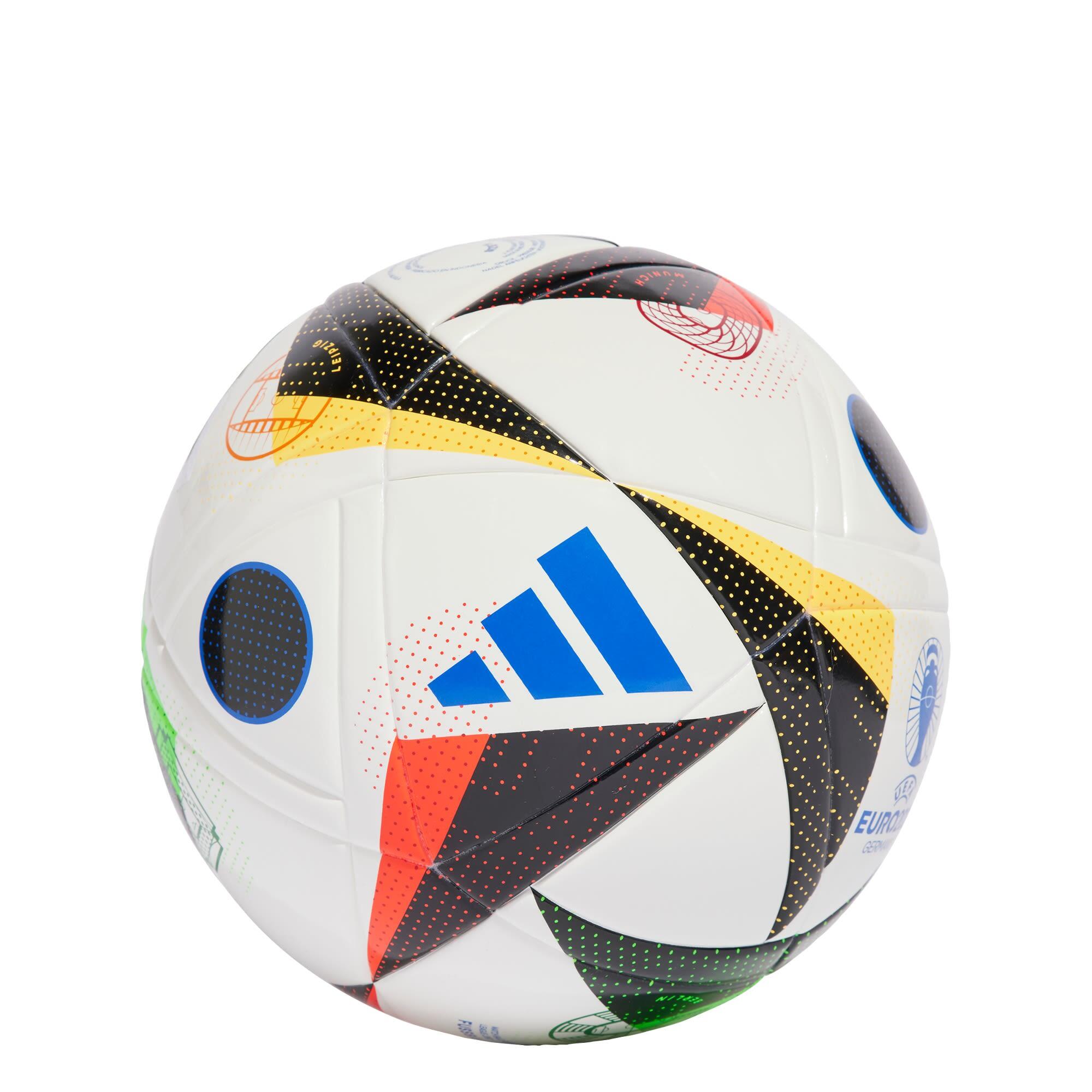 Pallone della Lega Fussballliebe per bambini