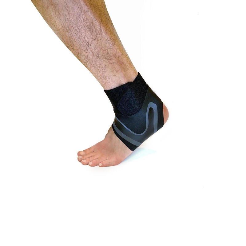 ANKLE BRACE WITH STRAP RIGHT - BLACK