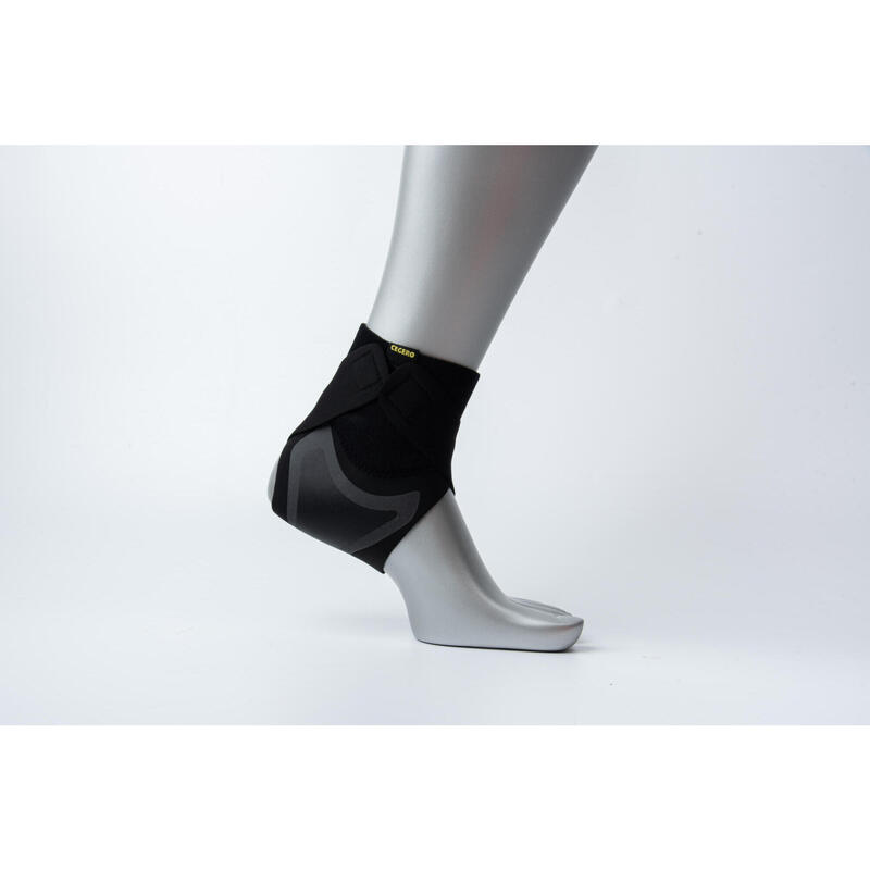 ANKLE BRACE WITH STRAP RIGHT BLACK Decathlon