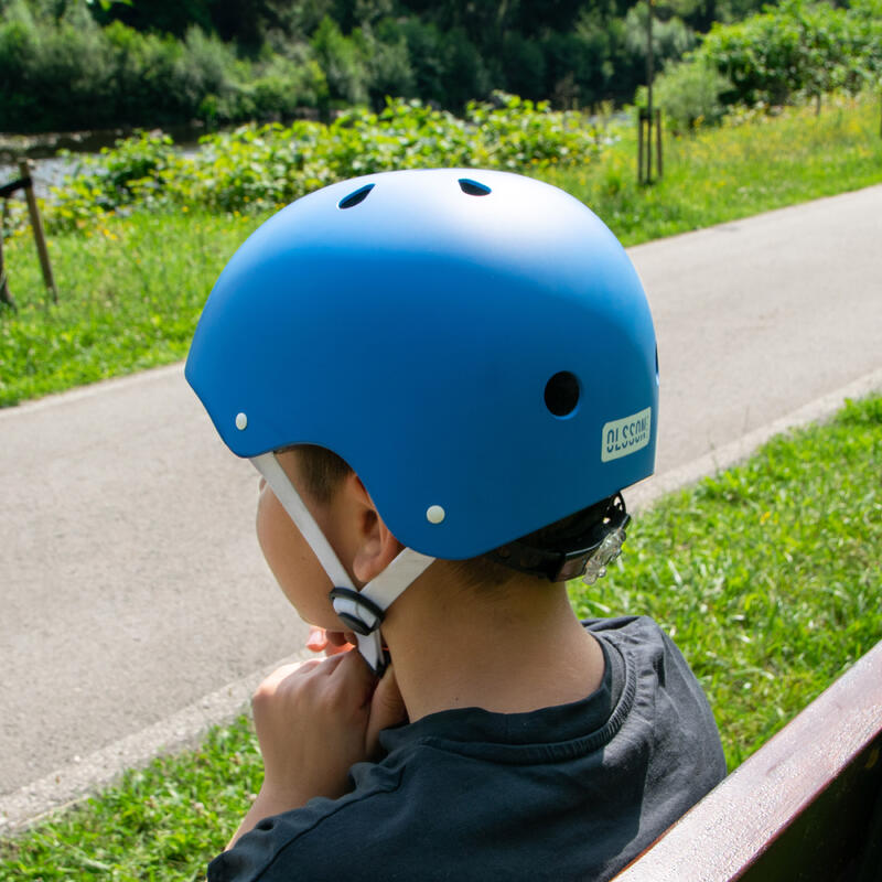 Casque enfant OLSSON HERO Bleu S-M 50-52cm skates patins vélo skateboards