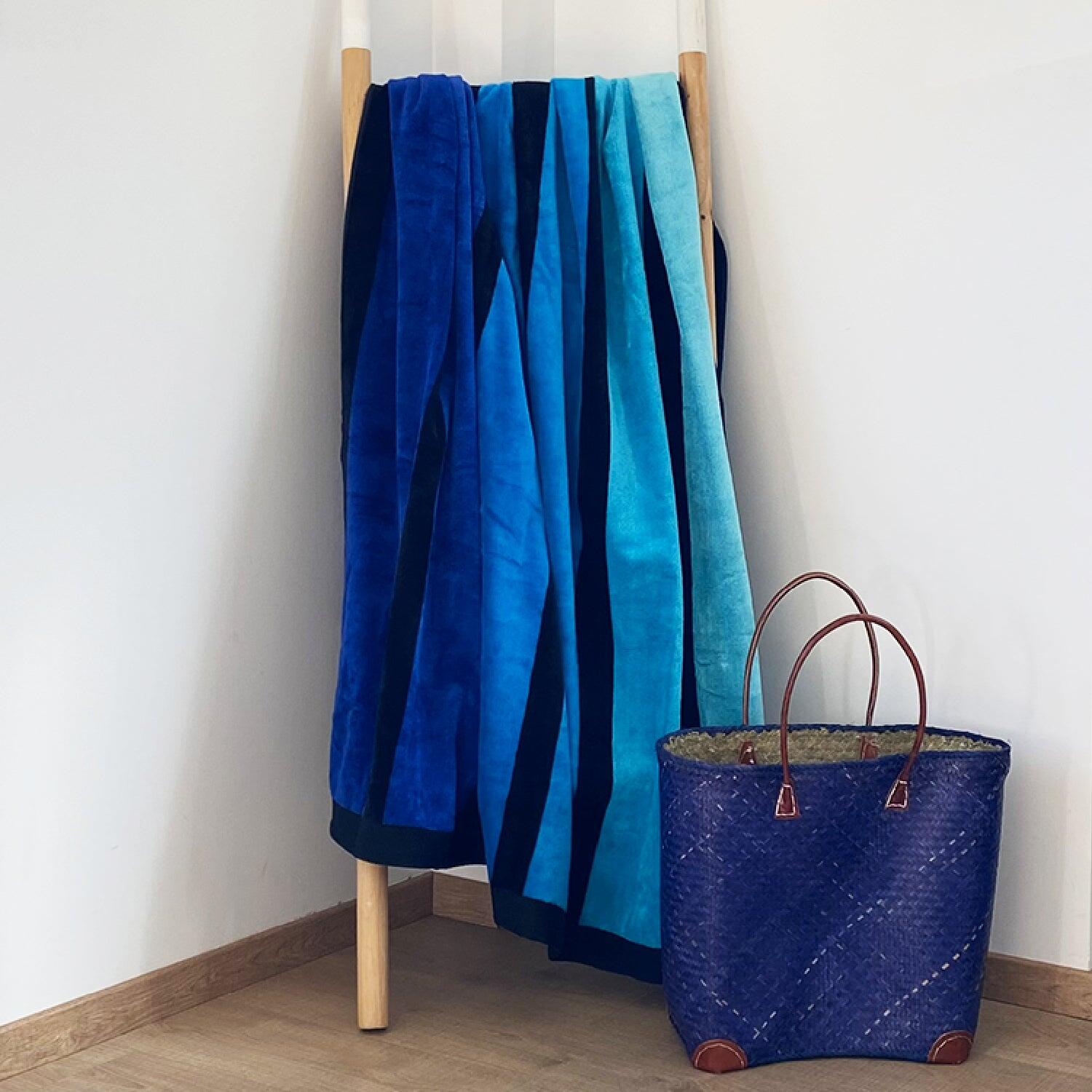 Serviette de plage éponge velours Jacquard Happy blue XL 140x180 400g/m² 2/4