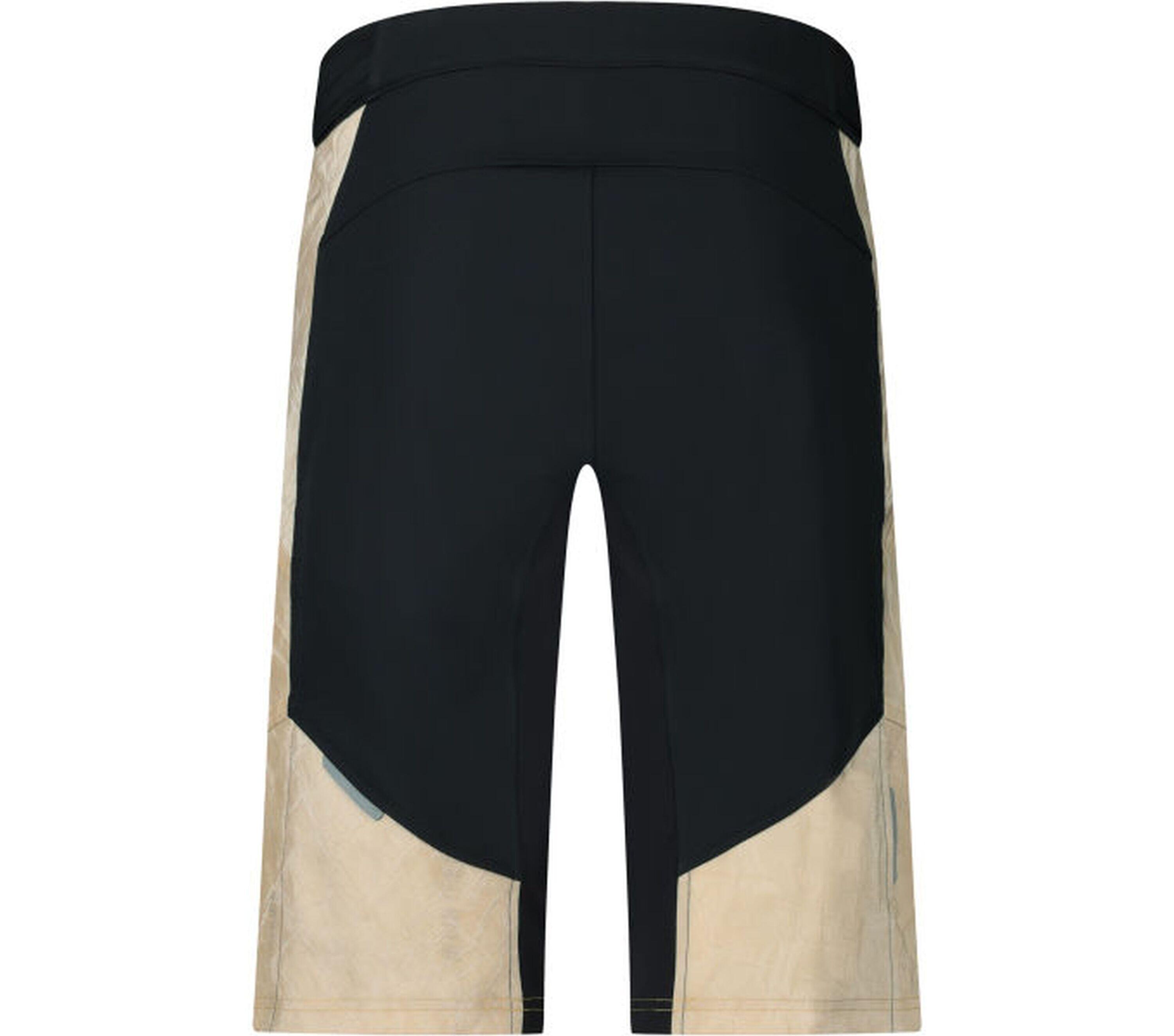 Woman's REVO Shorts w/o Inner Shorts, Beige 4/4