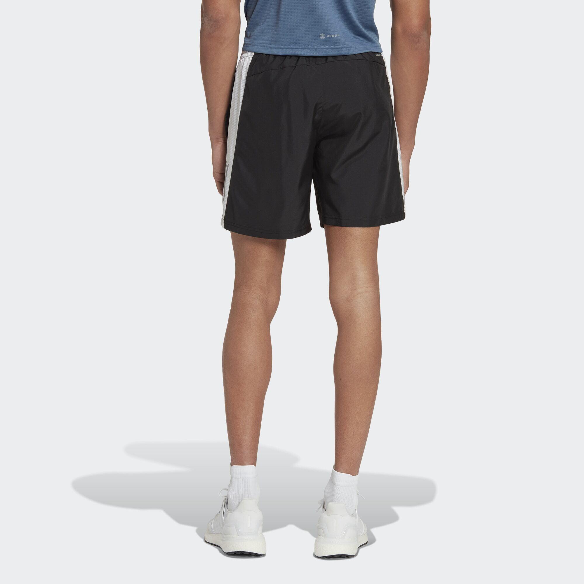 Own the Run Shorts 3/5