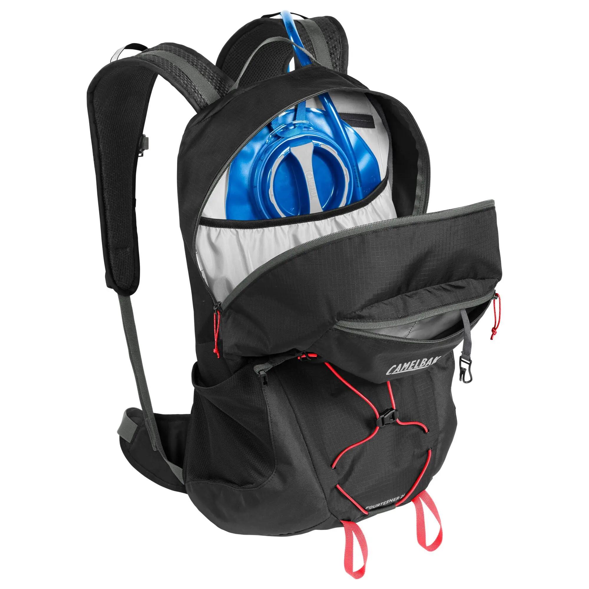 Rucsac Camelbak Women's Fourteener™ ® - Black/Fiery Coral 4/7