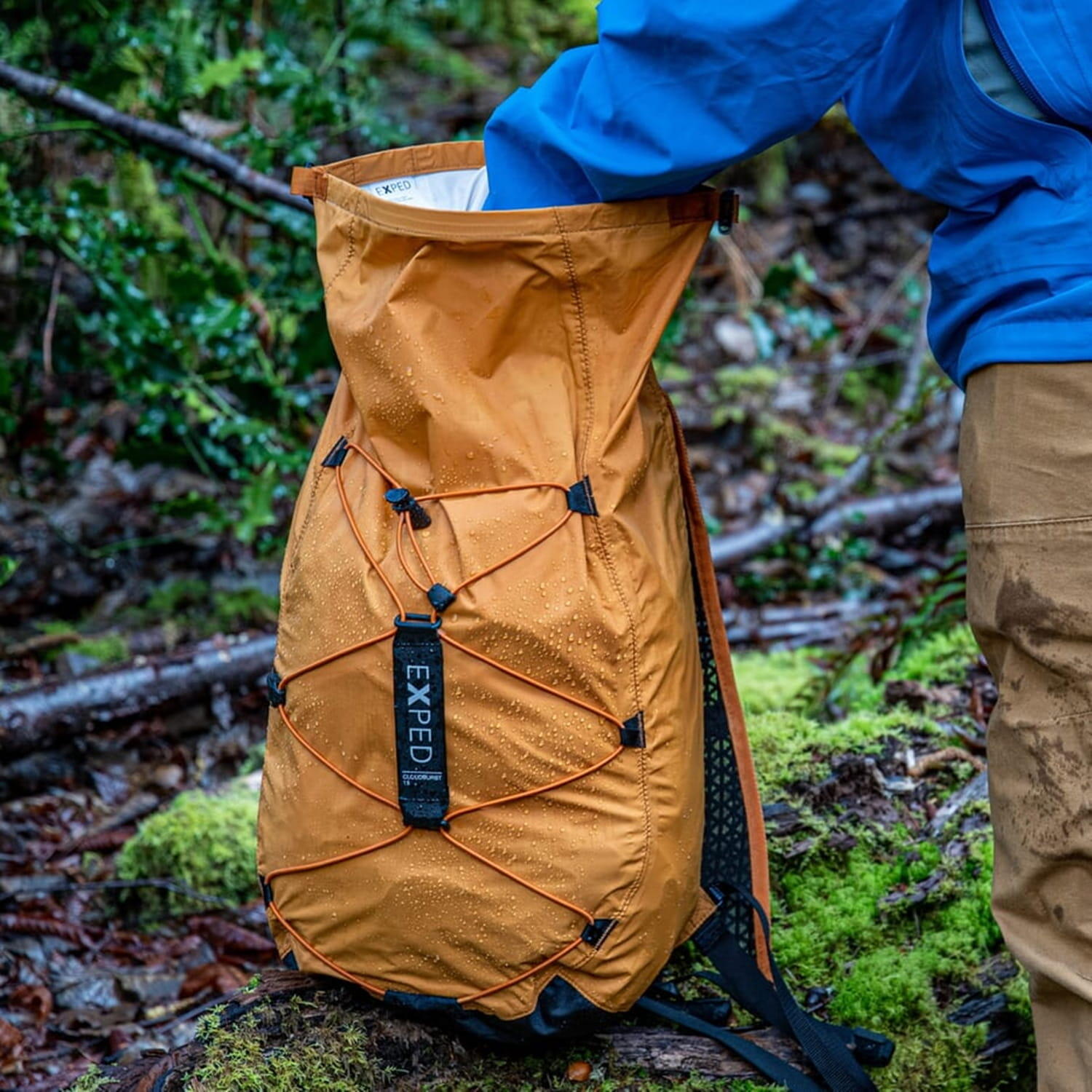 Plecak wodoszczelny z rolowanym zamknięciem Exped Cloudburst 2/7