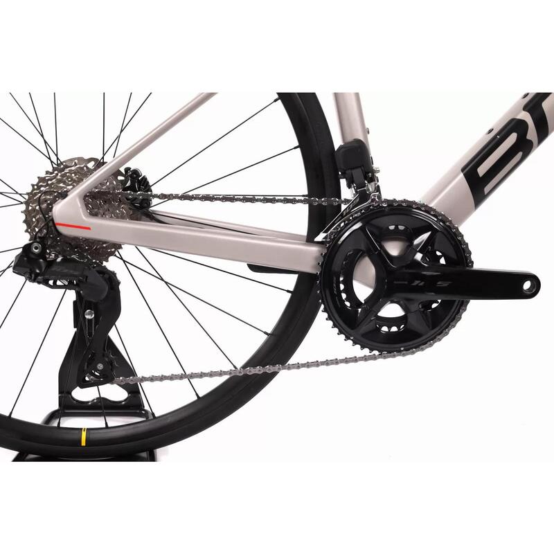 Segunda Vida -Bicicleta de Estrada - BMC Teammachine SLR Five - 2023 - MUITO BOM
