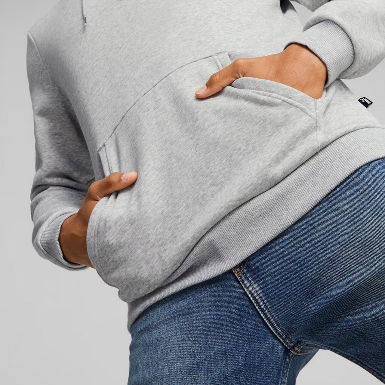 Hoodie à petit logo bicolore Essentials+ Homme PUMA Light Gray Heather 7/7