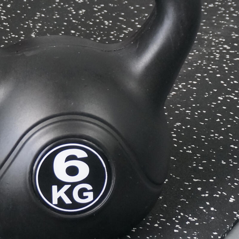 Kettlebell 6 kg - Kunststof - voor binnen en buiten - Zwart
