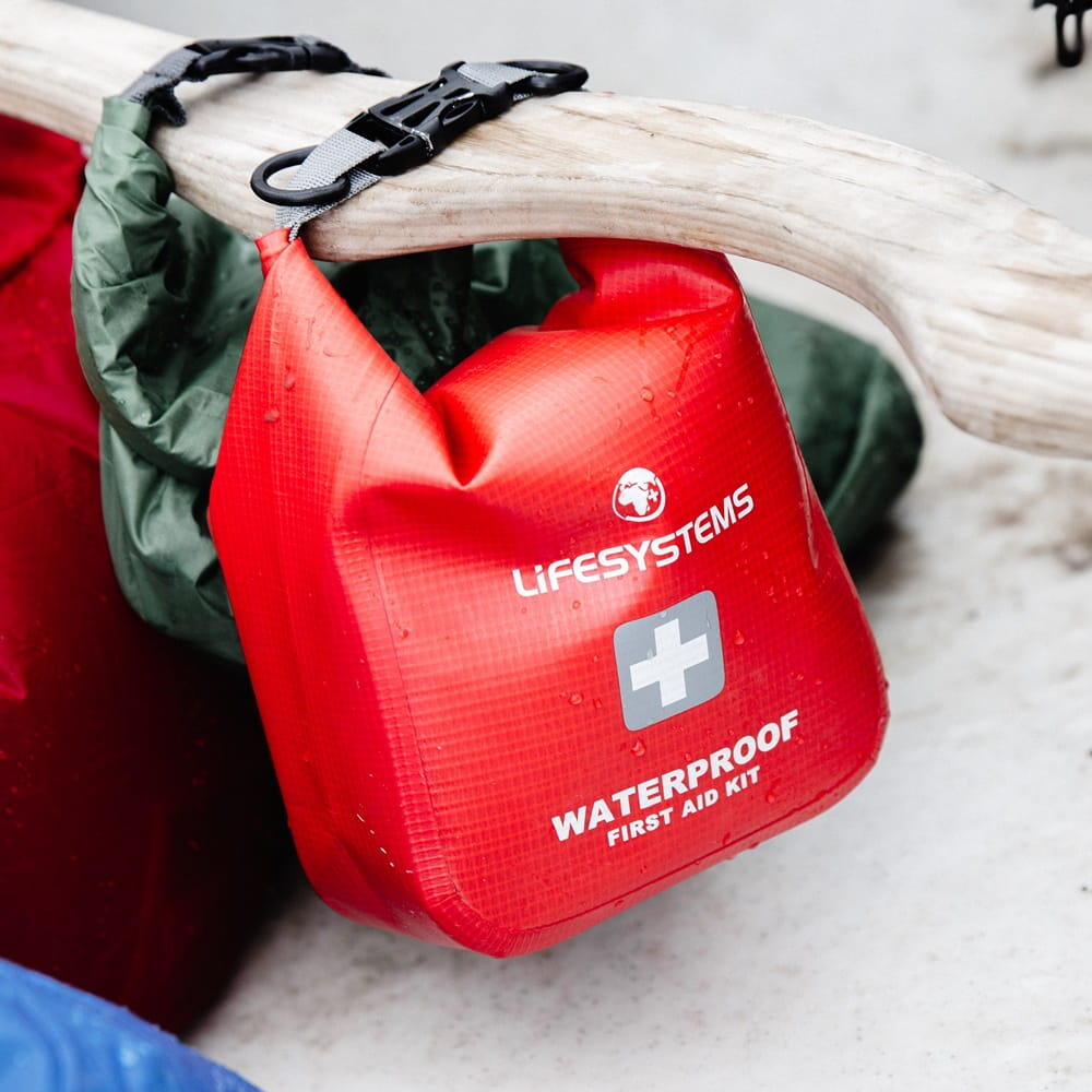 Waterproof First Aid Kit 5/6