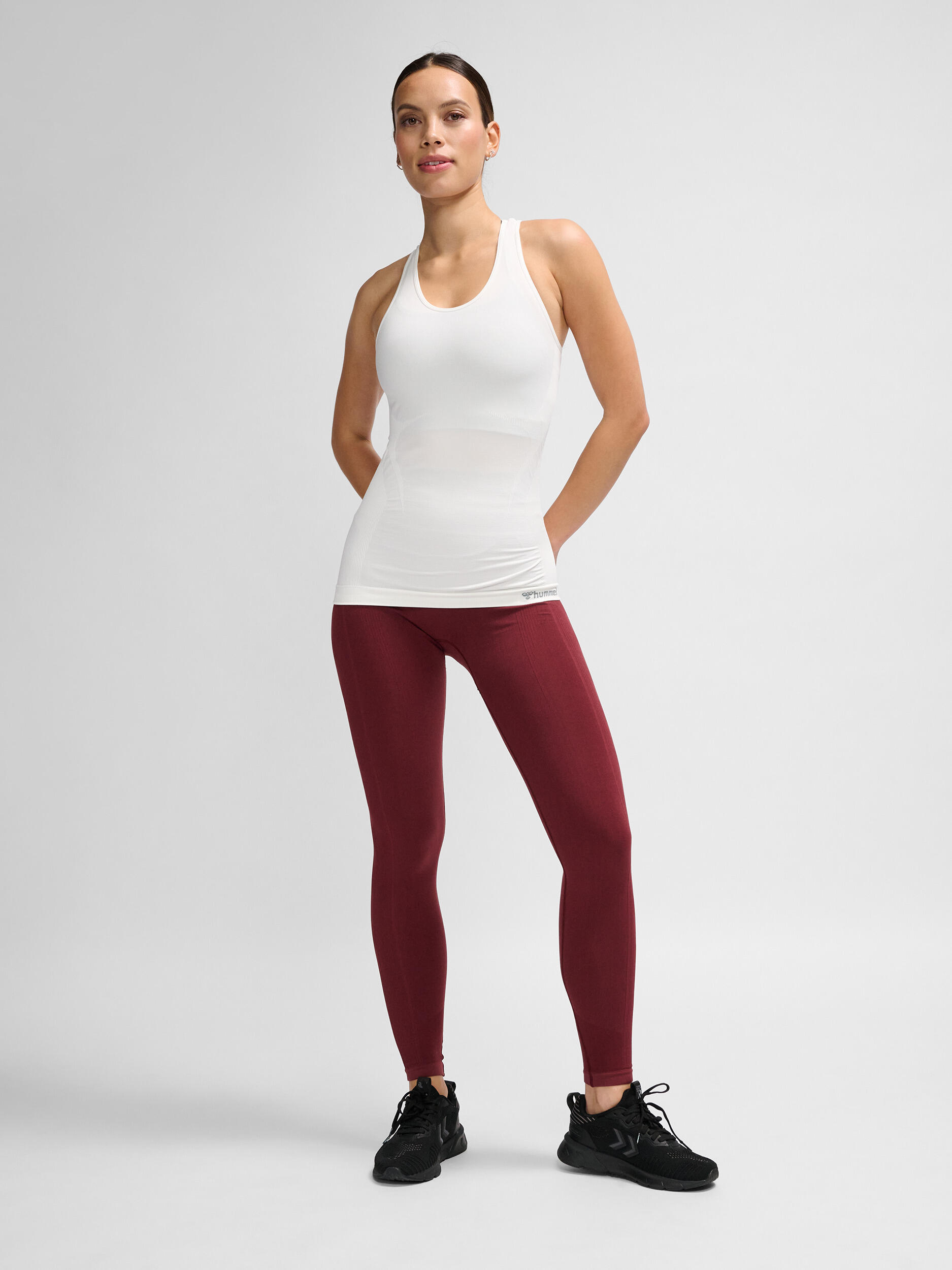 Canotta da donna Hummel hmltif top 2/7