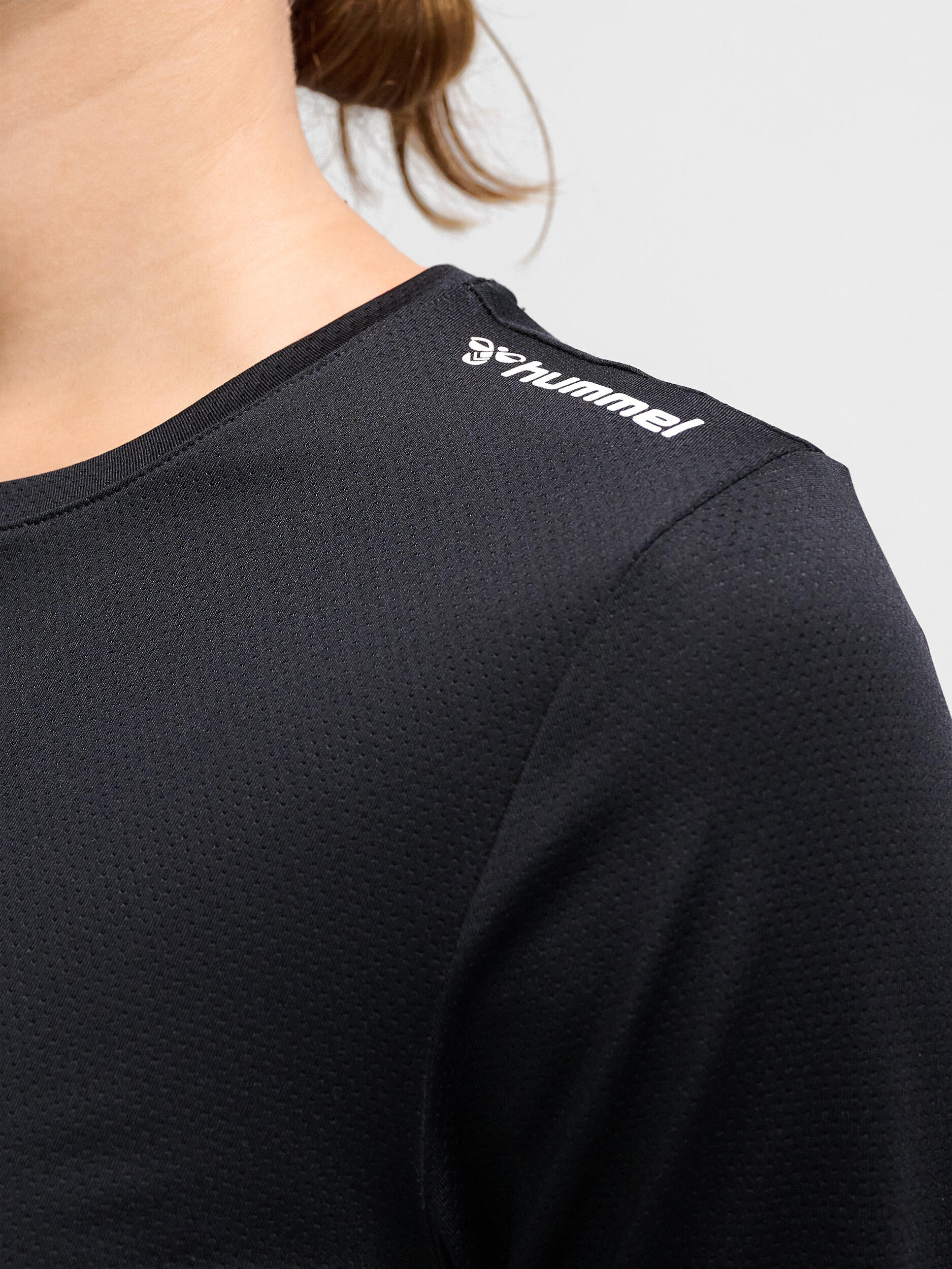 T-shirt da donna Hummel Mt Aura Mesh 4/7
