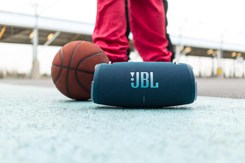 JBL Xtreme 3 Portable waterproof speaker - Black