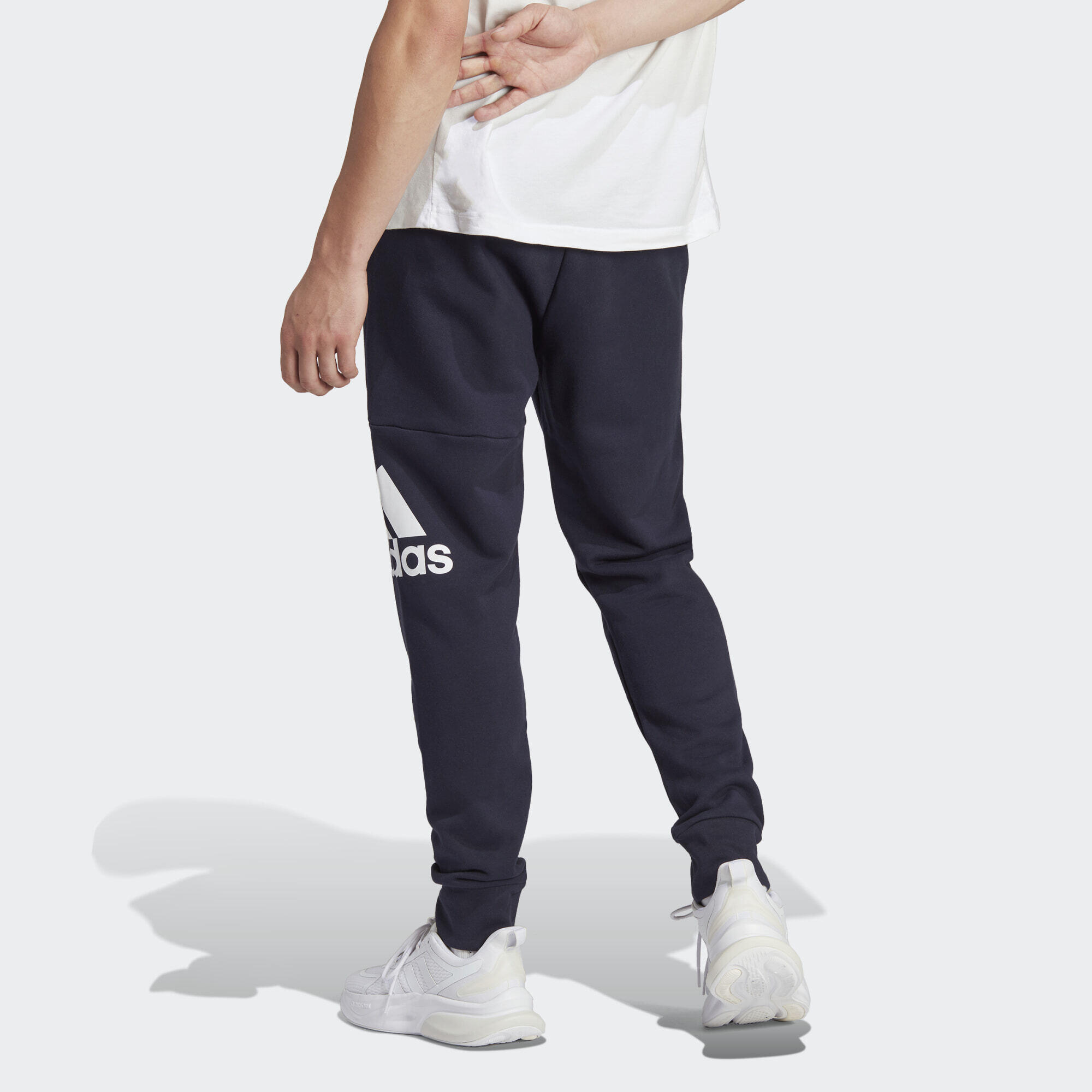 Essentials French Terry Tapered Cuff Logo Pants 3/5