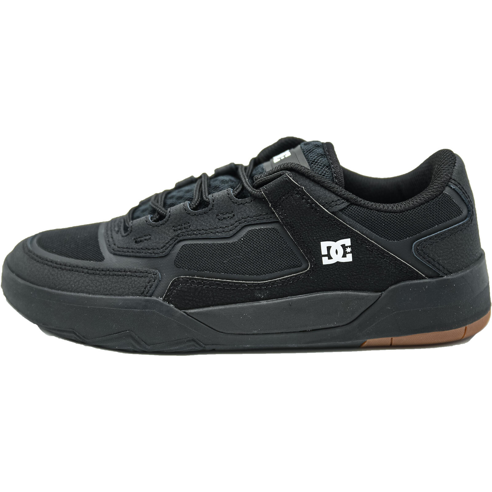 DC SHOES picture