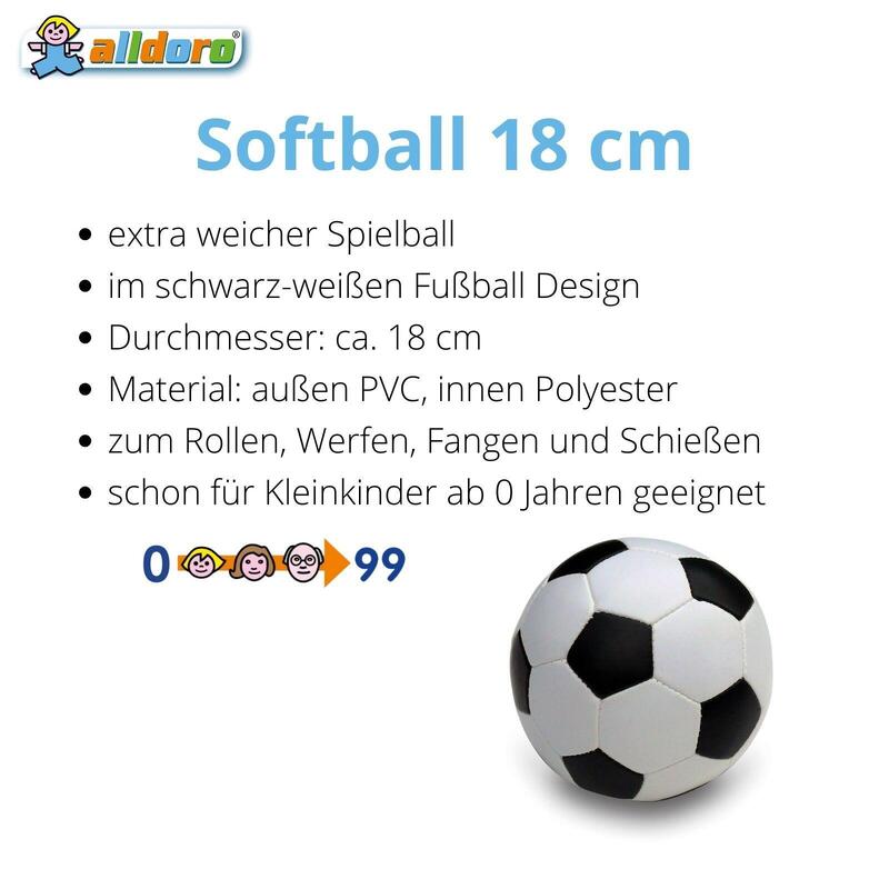 Softball für Kinder, Ø 18 cm, im schwarz-weißen Fußballdesign, extra weich