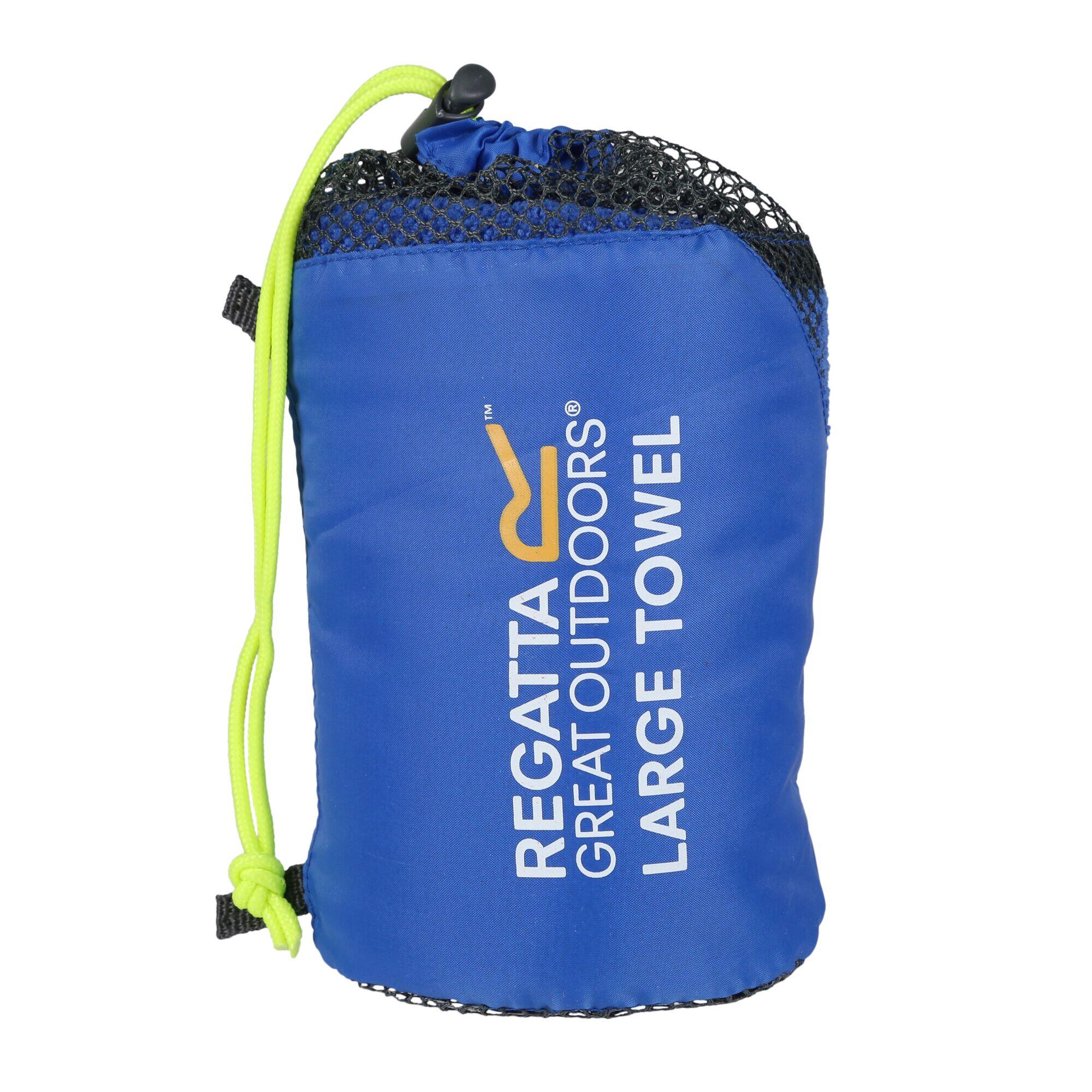 Compact Large Adults' Camping Towel 2/4