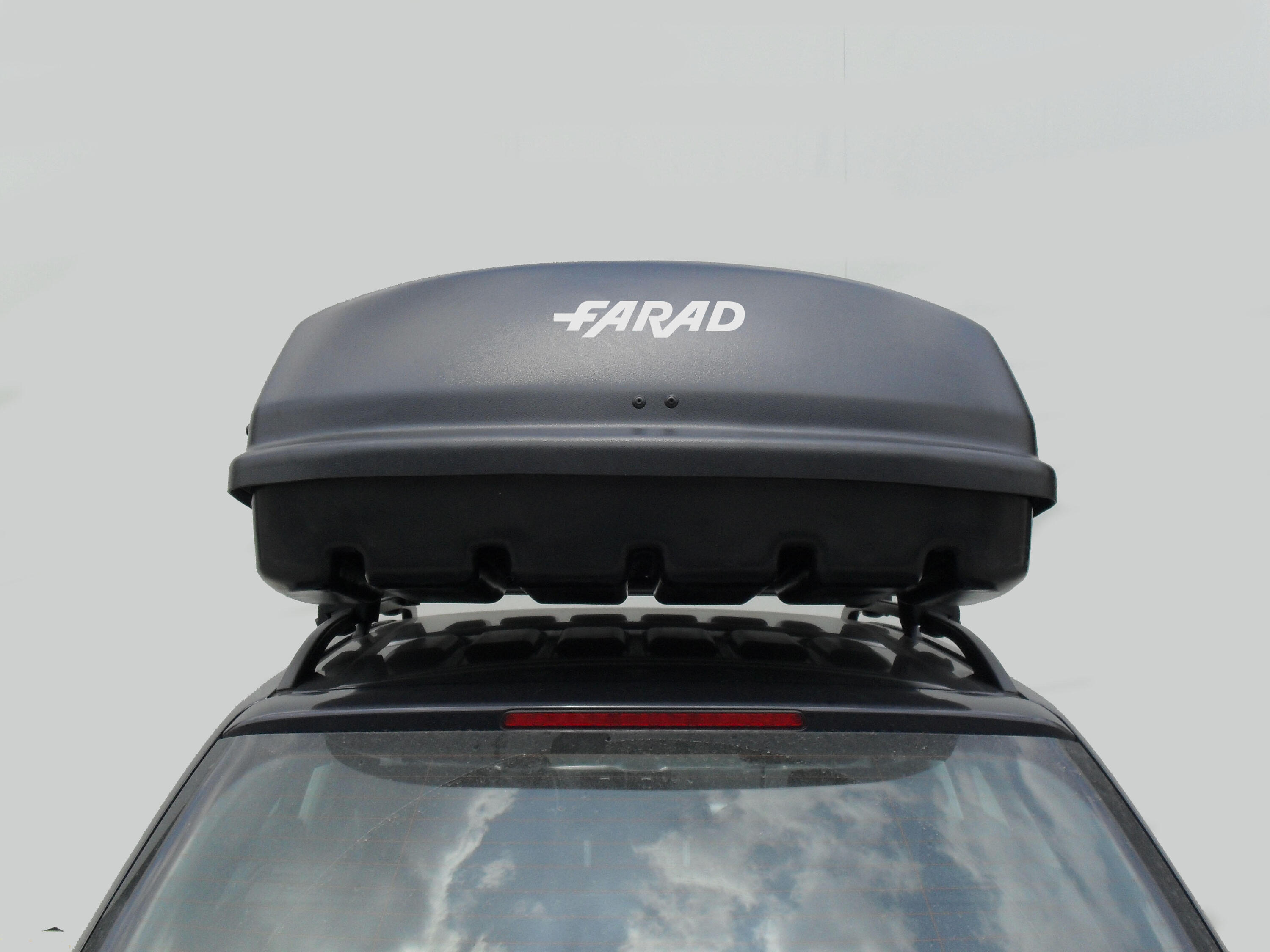 Barras de tejadilho FARAD Marlin 480L pretas 2/6