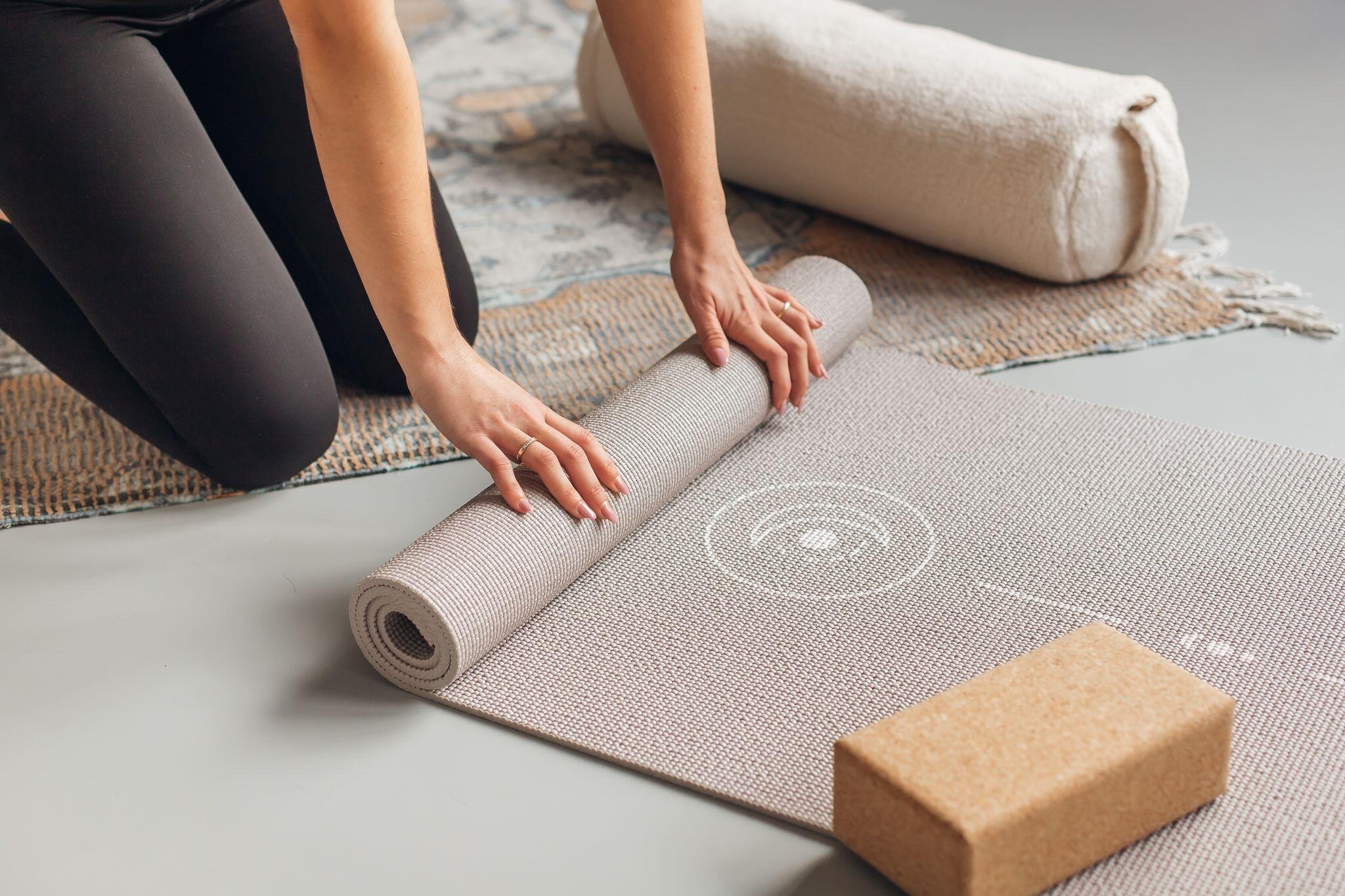 Lotus Yogamat sticky extra dik align taupe 2/5