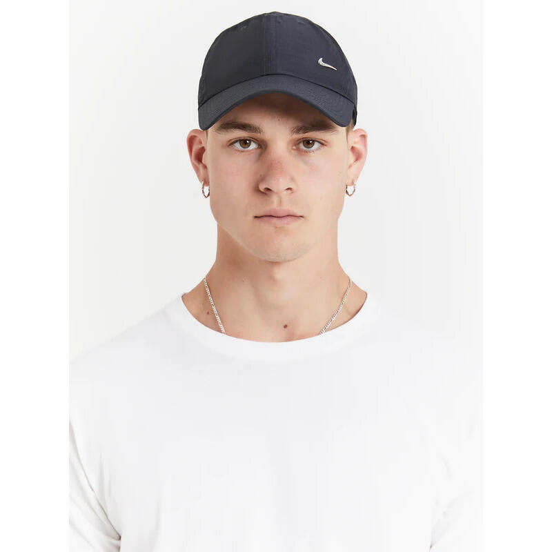 Casquette Nike Club Unstructured Metal Swoosh, Noir, Unisexe 2/5