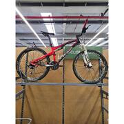 BICICLETA SPECIALIZED 26" TAM. M - SEGUNDA VIDA