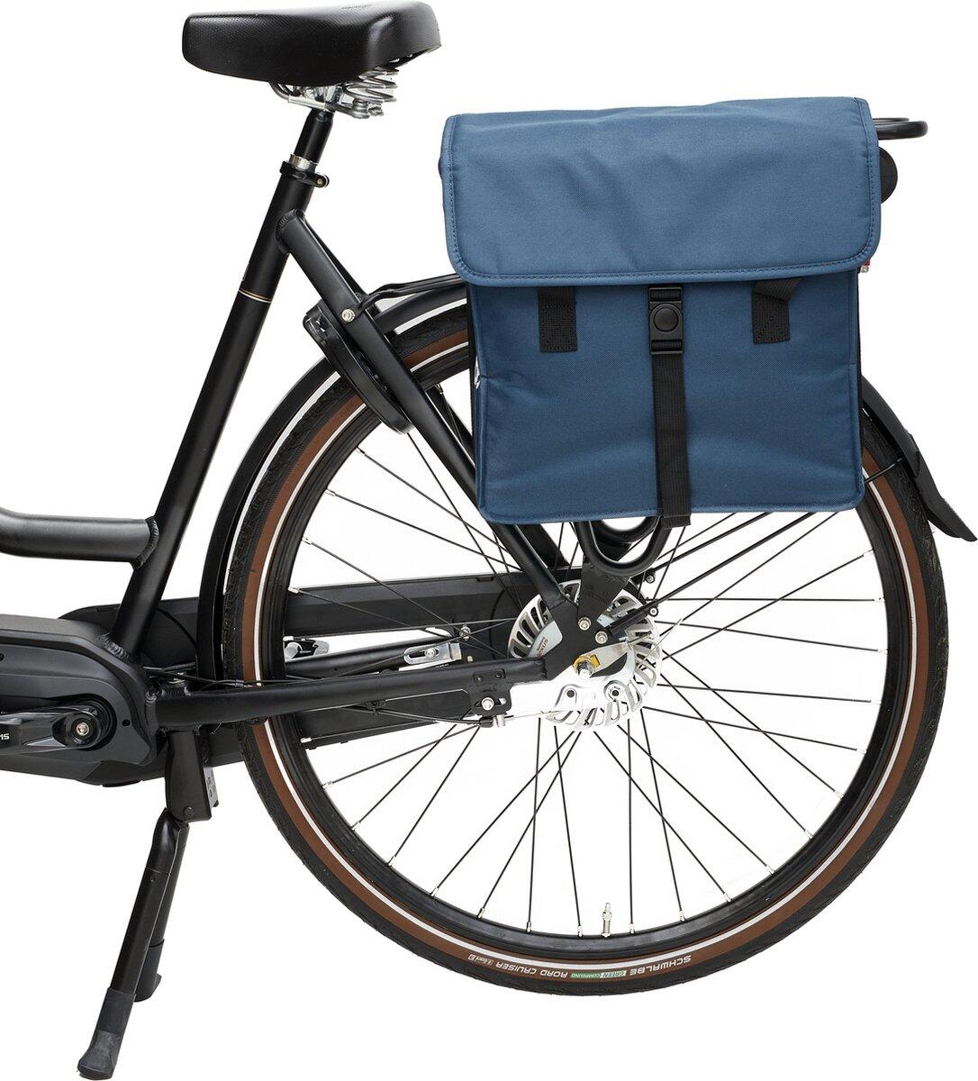 Beck Canvas Shopper 2/2
