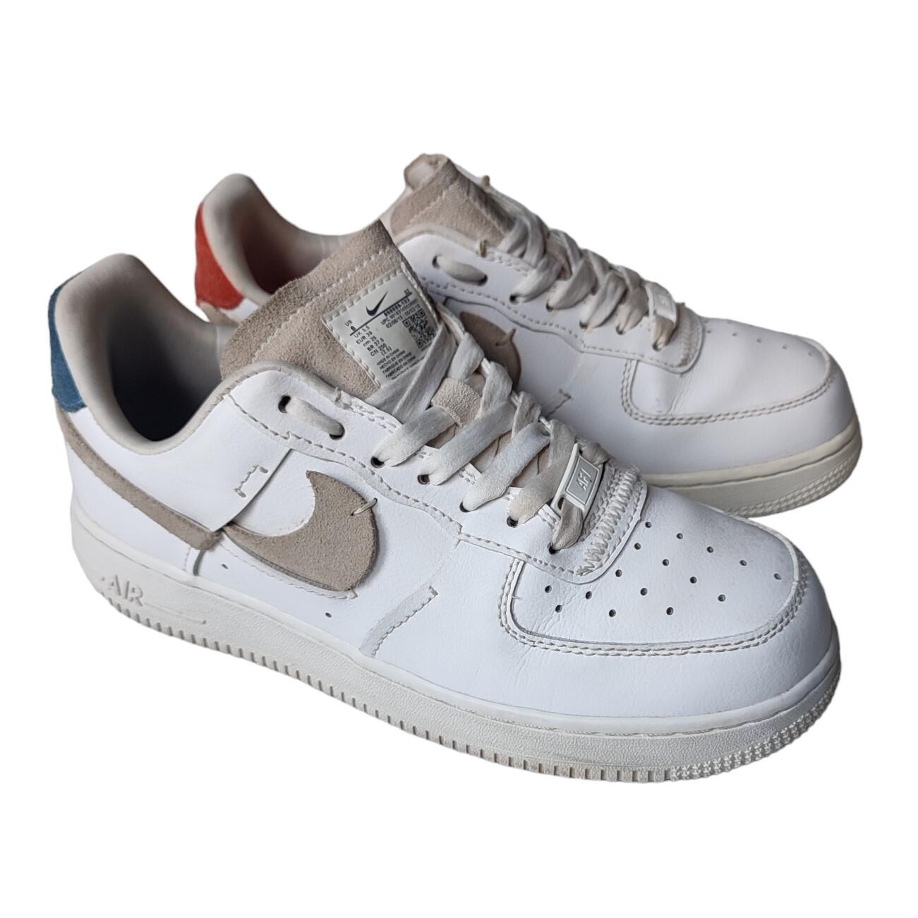 Reconditionn Baskets Femme Air Force One Low LX NIKE