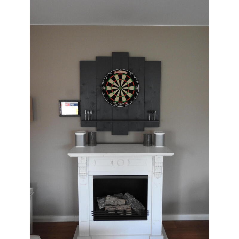 WOODEN Dartboard Surround | Premium Dart-Wandschutz | MIT Tablet-Halter