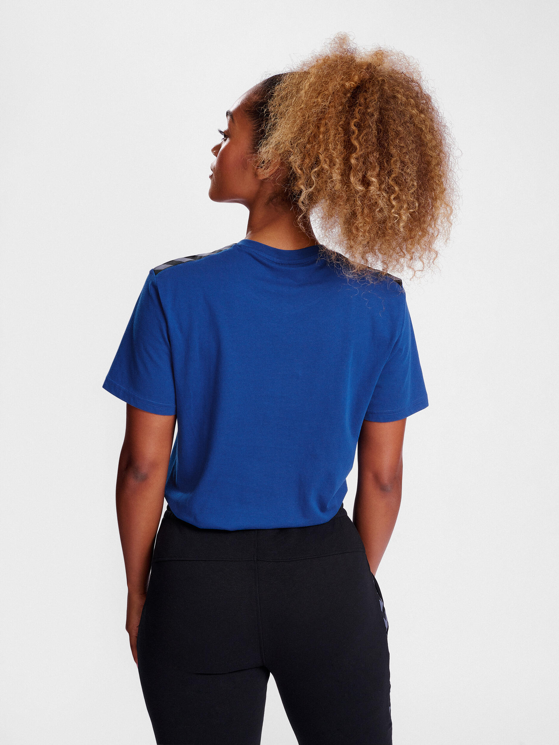 T-shirt da donna Hummel Authentic 3/7