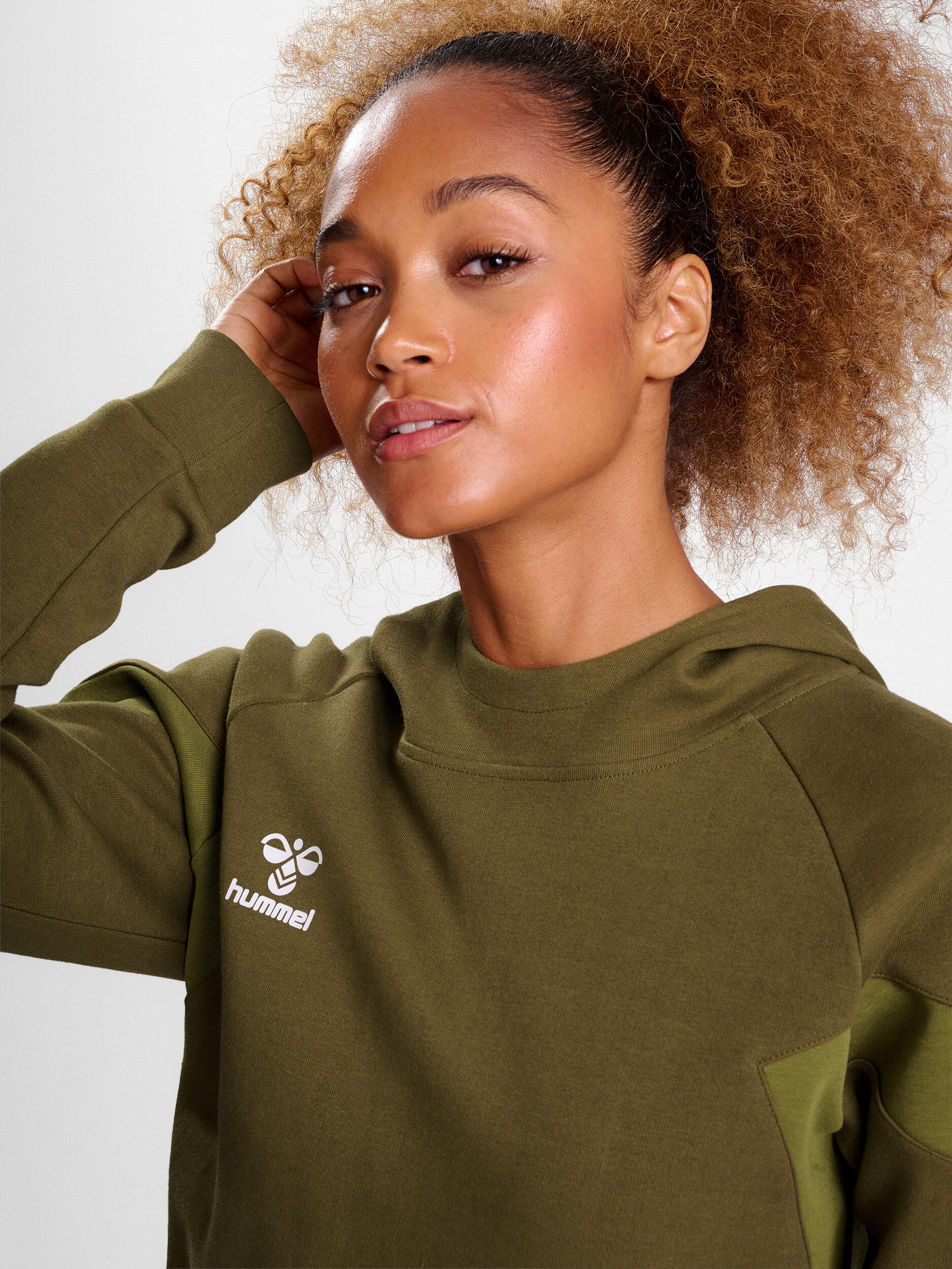 Sweatshirt à capuche Damen Hummel Travel 4/7