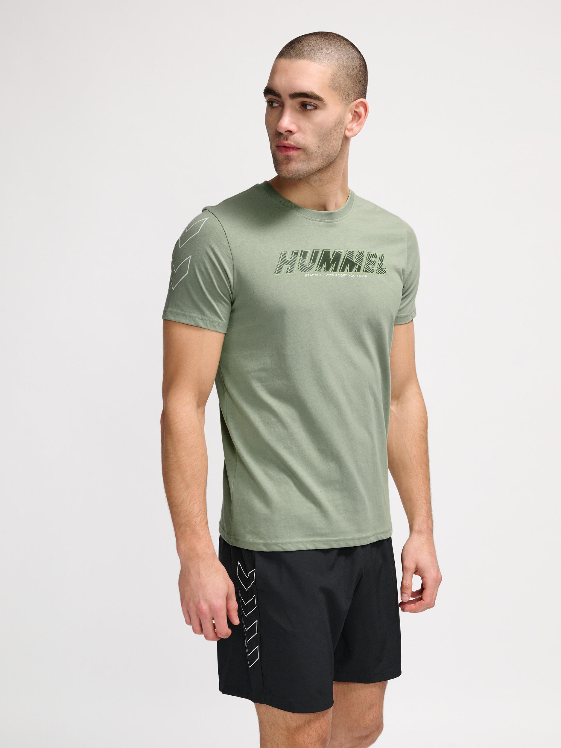 HUMMEL picture