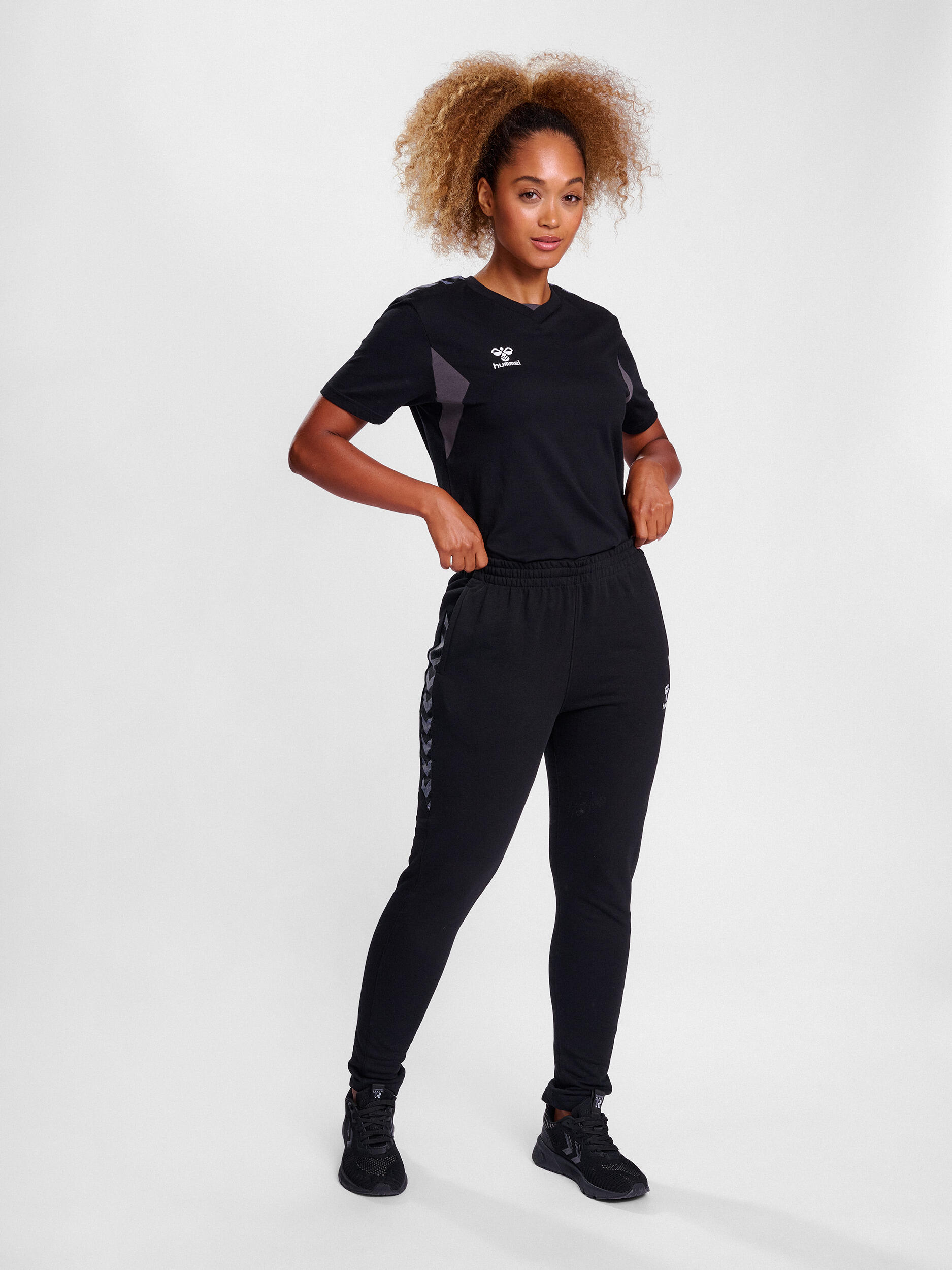 Instap T-Shirt Hmlauthentic Lifestyle Dames 2/7