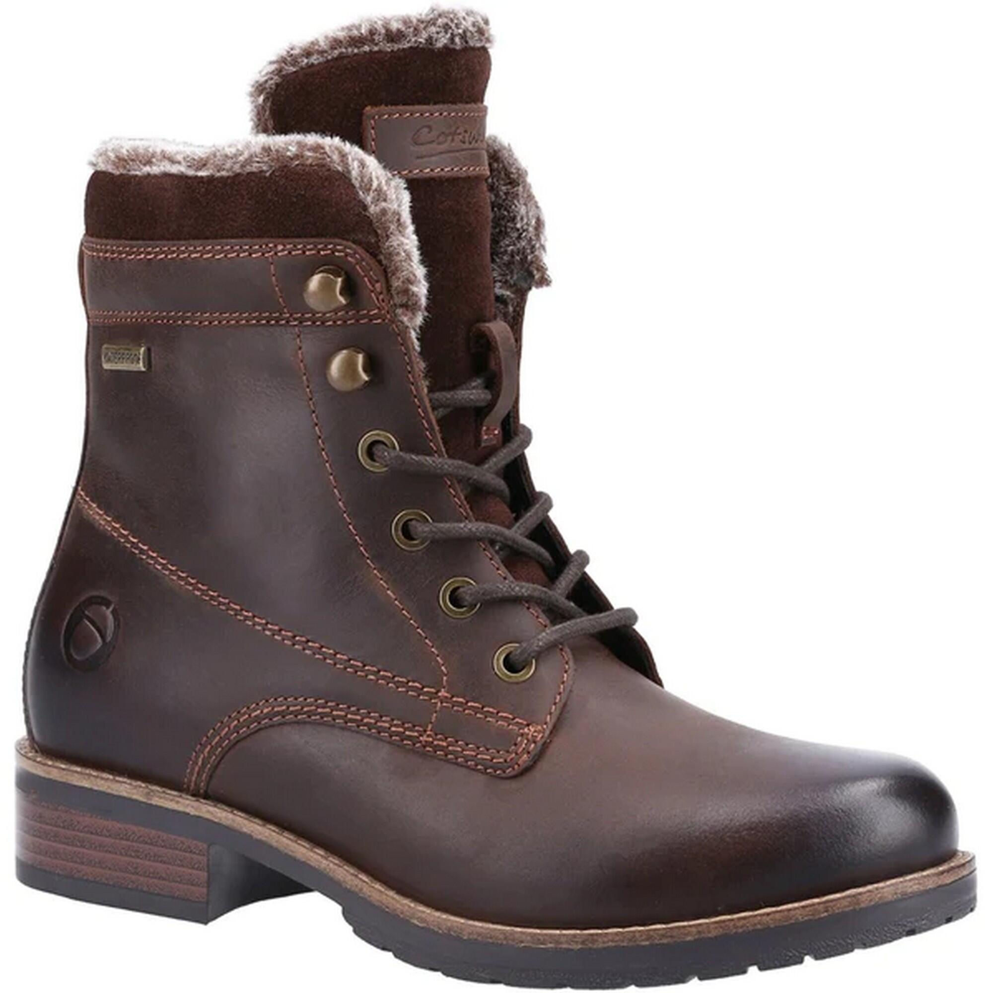 DAYLESFORD Women's Boots (Brown)