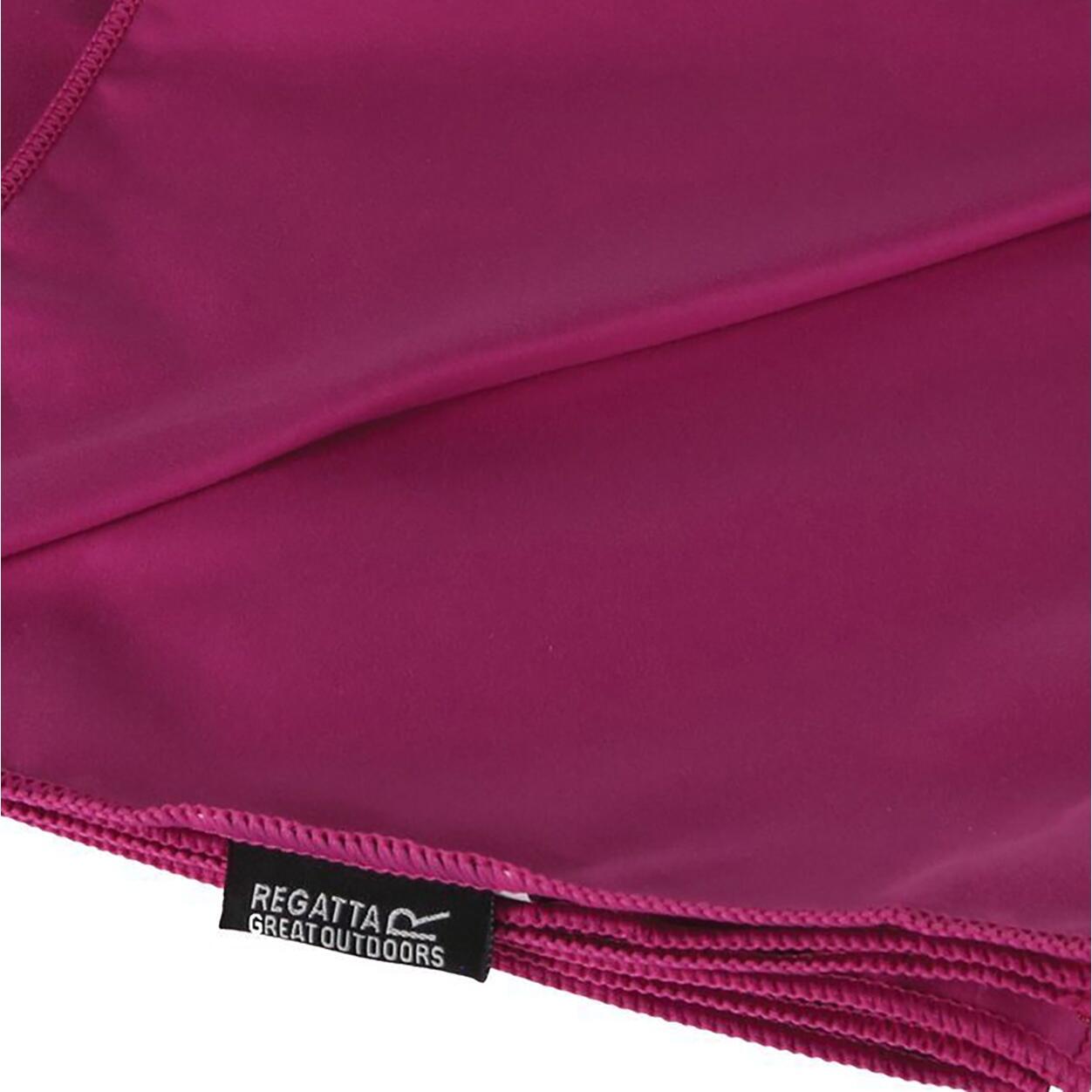 Microfibre Travel Towel (Winberry) 2/4