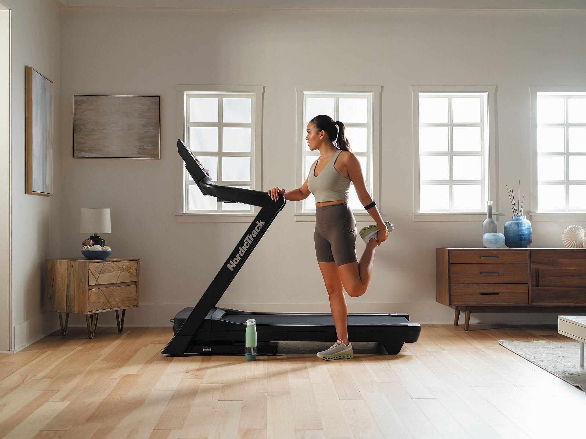 NordicTrack EXP 10i Futópad 7/7