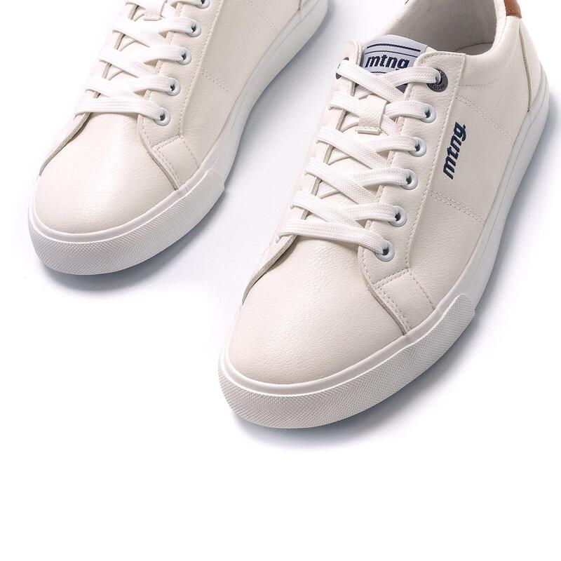 Zapatillas Caminar Hombre MTNG Aria Blanco