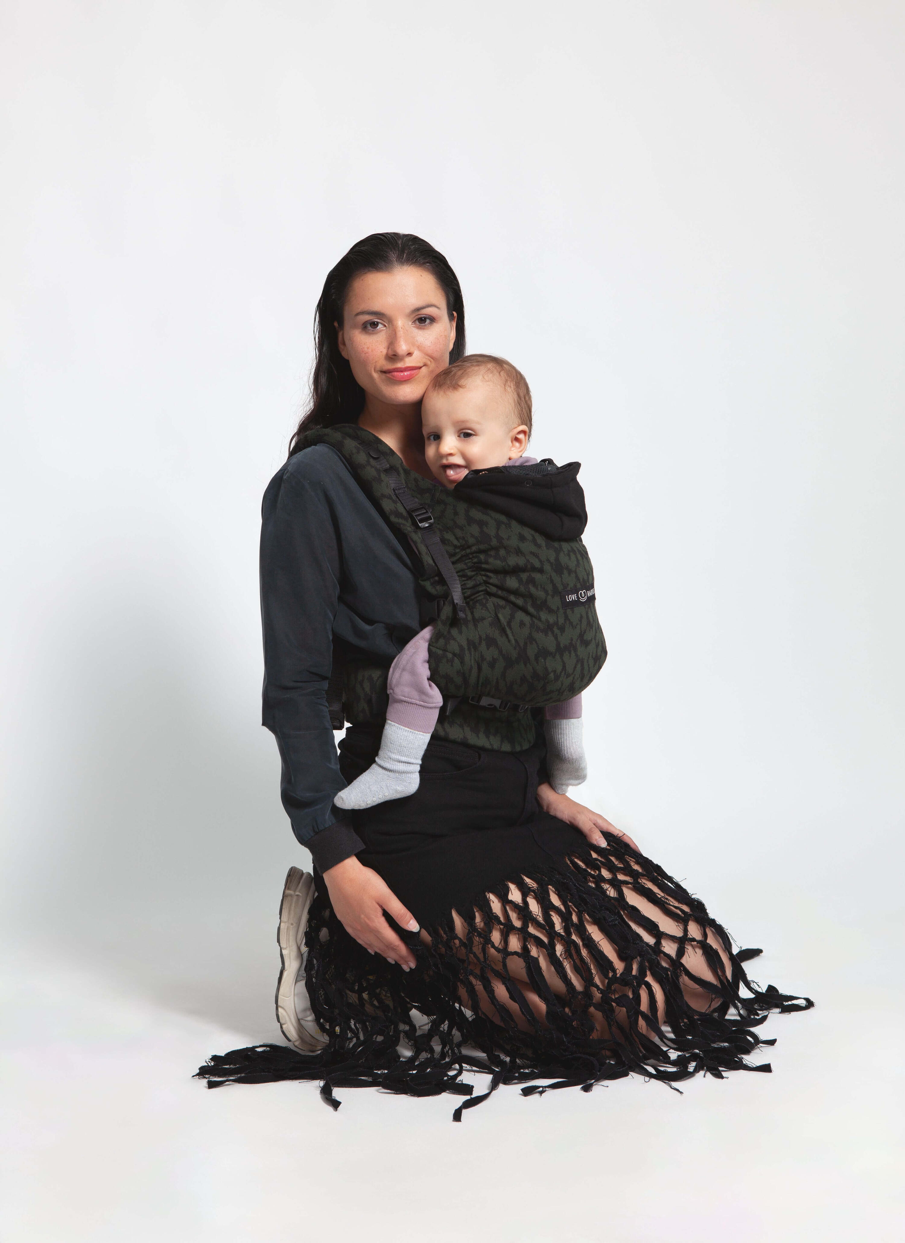 Porte-bébé HoodieCarrier 2 - Wild Camo 3/5