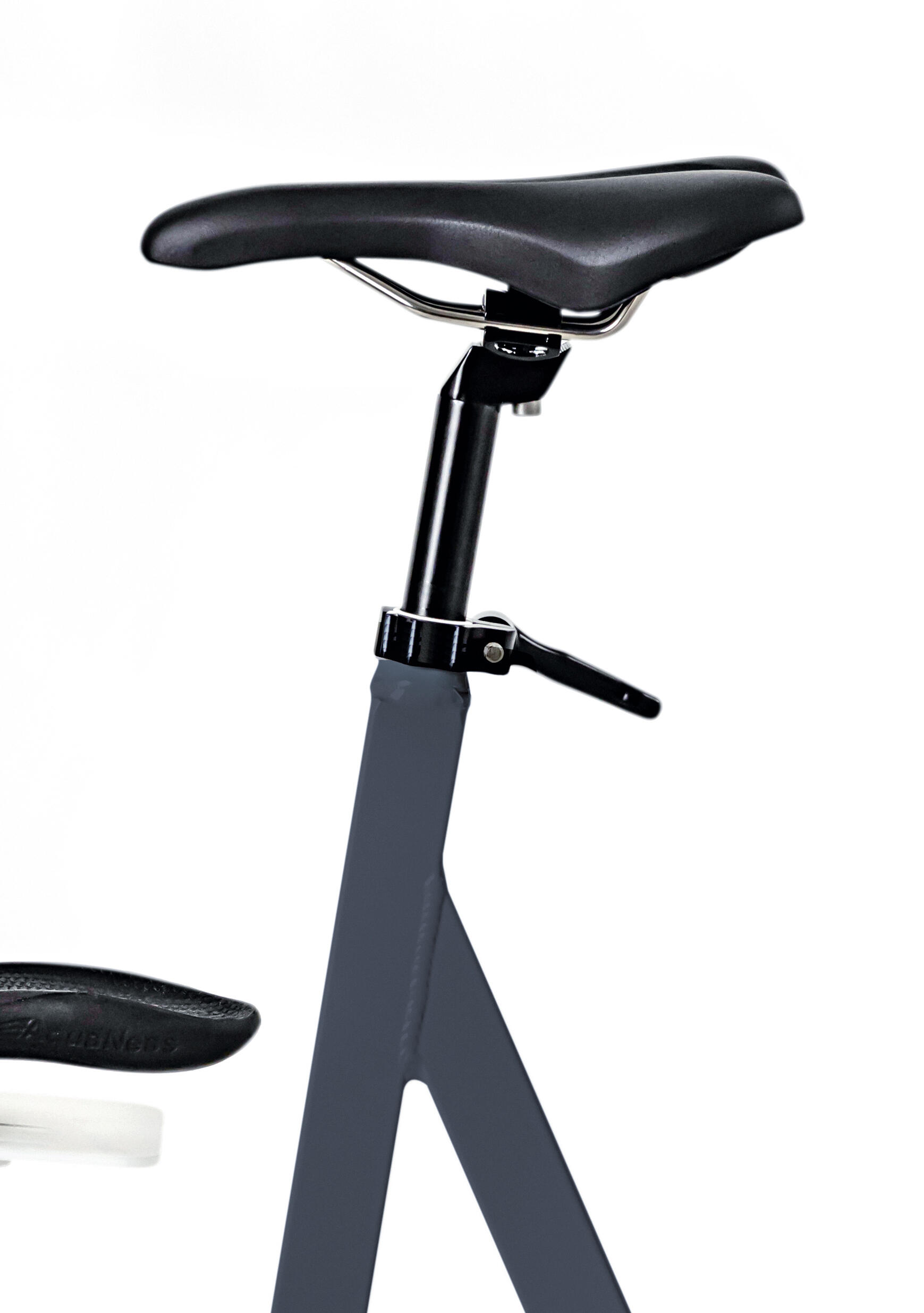 Aquaness - Aquabike V1 - Poolfahrrad 2/4
