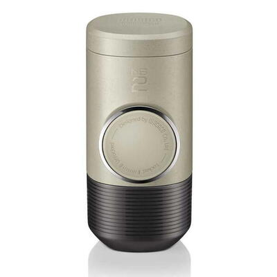 Minipresso ns2" draagbare koffiemachine met nespresso-capsules wacaco