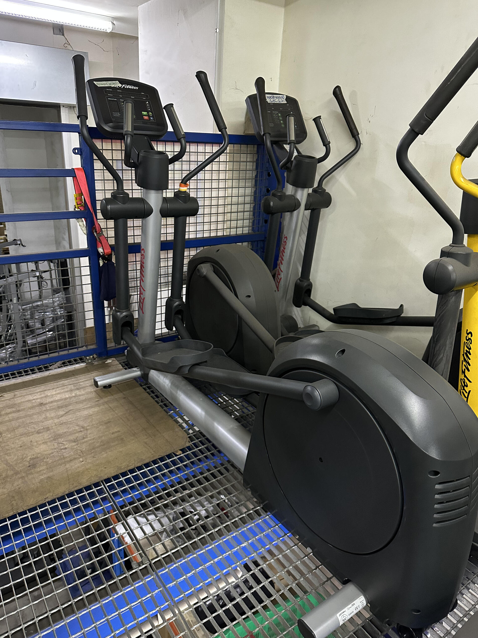 Elliptical Machines Life Fitness Activate Elliptical Life Fitness