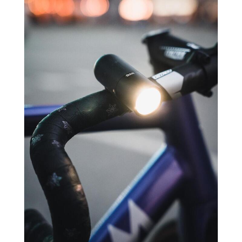 Lampka rowerowa przednia Knog Plugger Ninja
