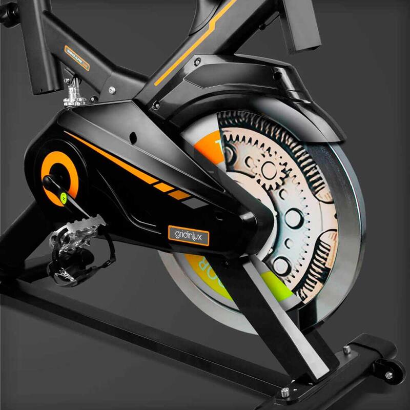 Vélo de spinning ALPINE 7500. Roue d'inertie 15 kg Gridinlux