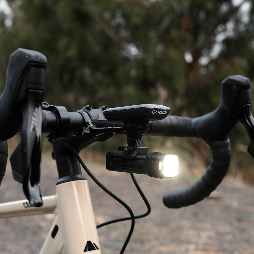 Knog Blinder Pro 1300 + Cobber Med 170 Bike Light Set 4/5