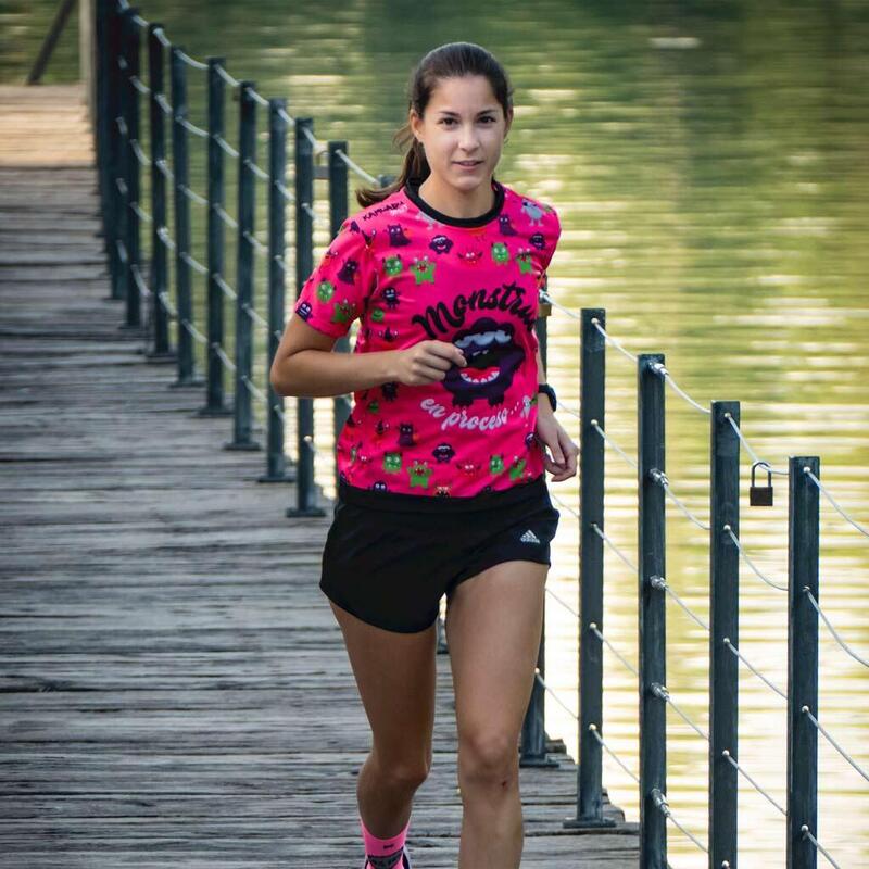 RUNNING SHIRT #MONSTERS voor DAMES - KAMUABU kleur ROZE 110grs