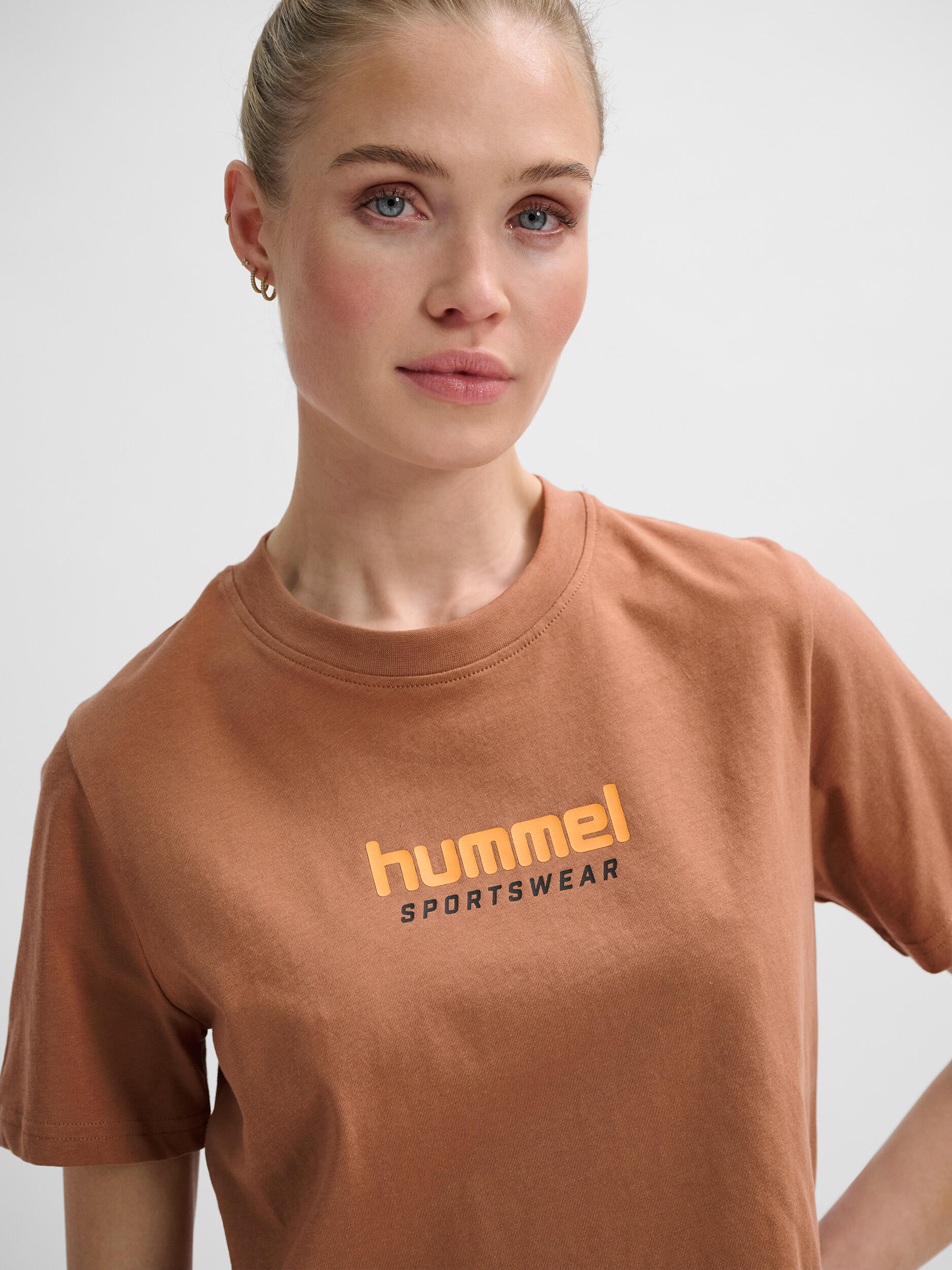 Camisola crop de mulher Hummel LGC Malu 4/7