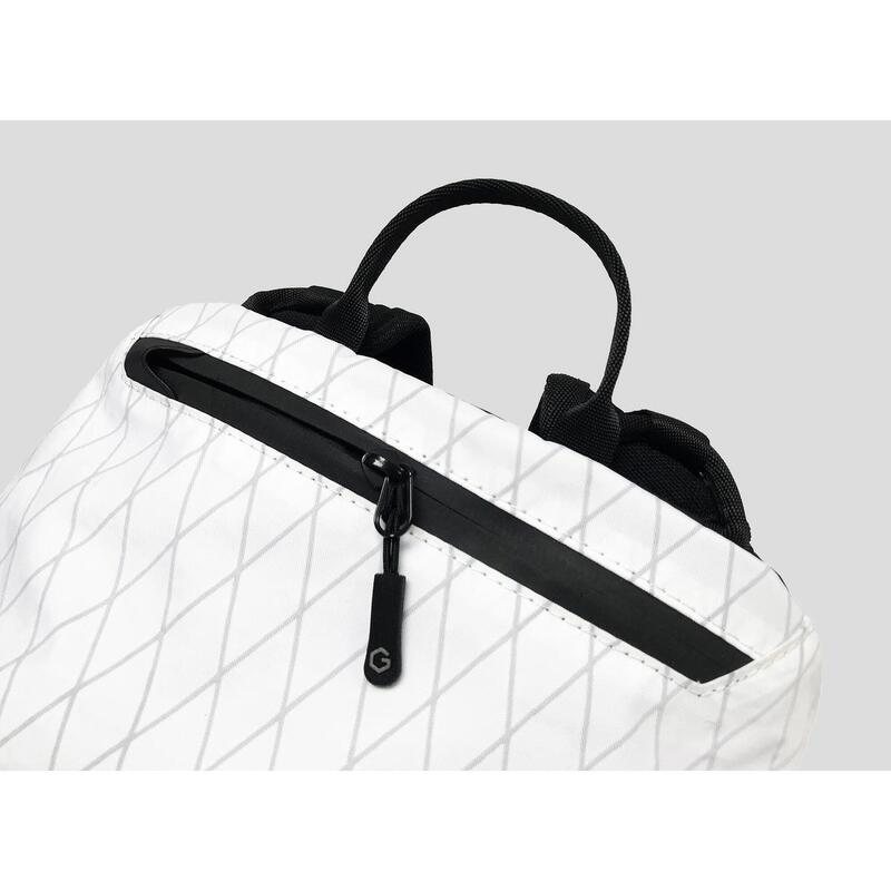 HEXA.GO Ultra Light Backpack 12L - White