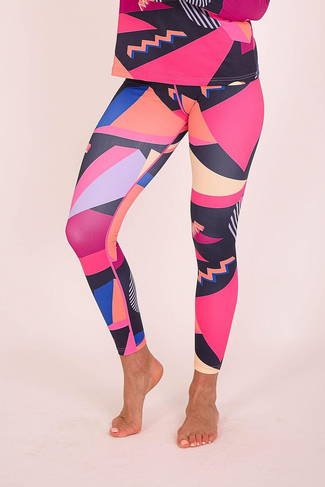 Matalan pink and navy thermal gym leggings UK - Depop