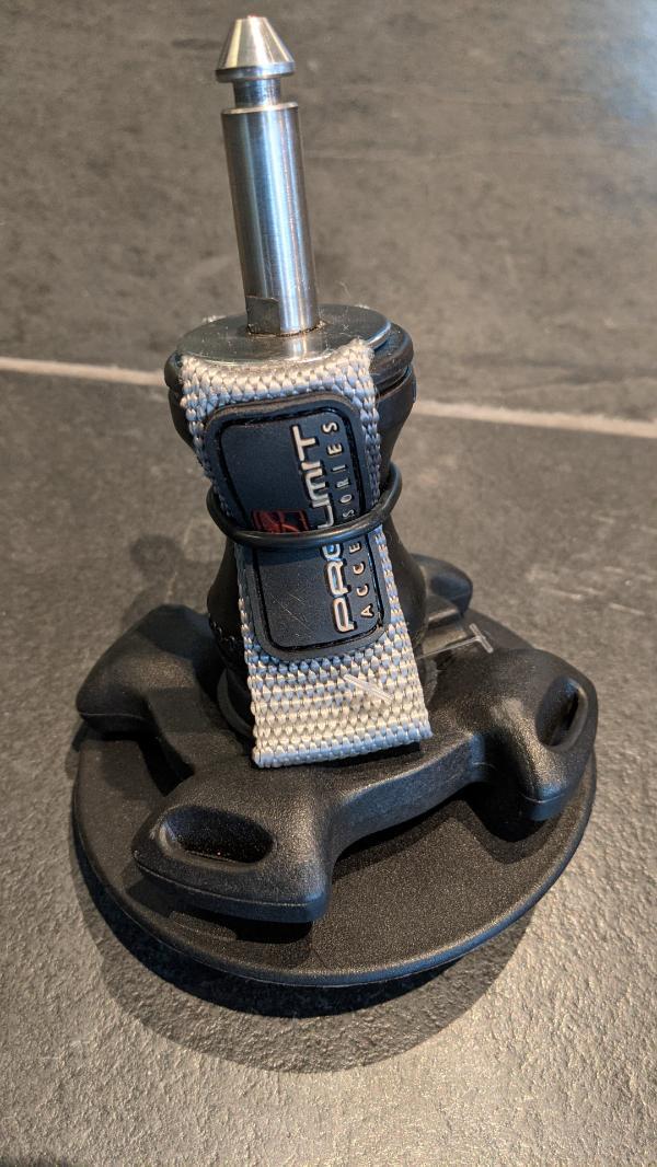 Tussen Particulieren - Windsurf mastvoet Maui Magic Power tendon U pin 1/1