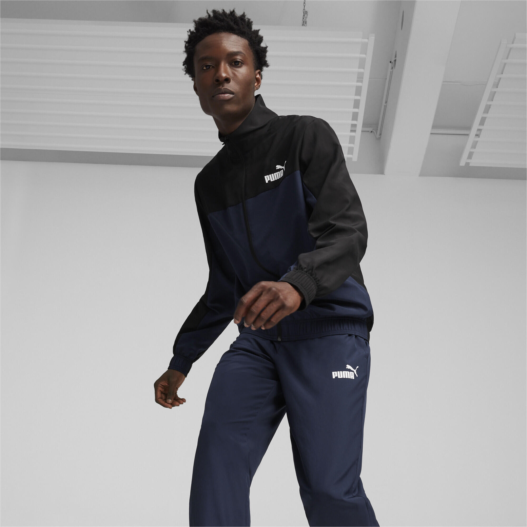 Trainingsanzüge Puma Modell 678887-14 für männer 4/6