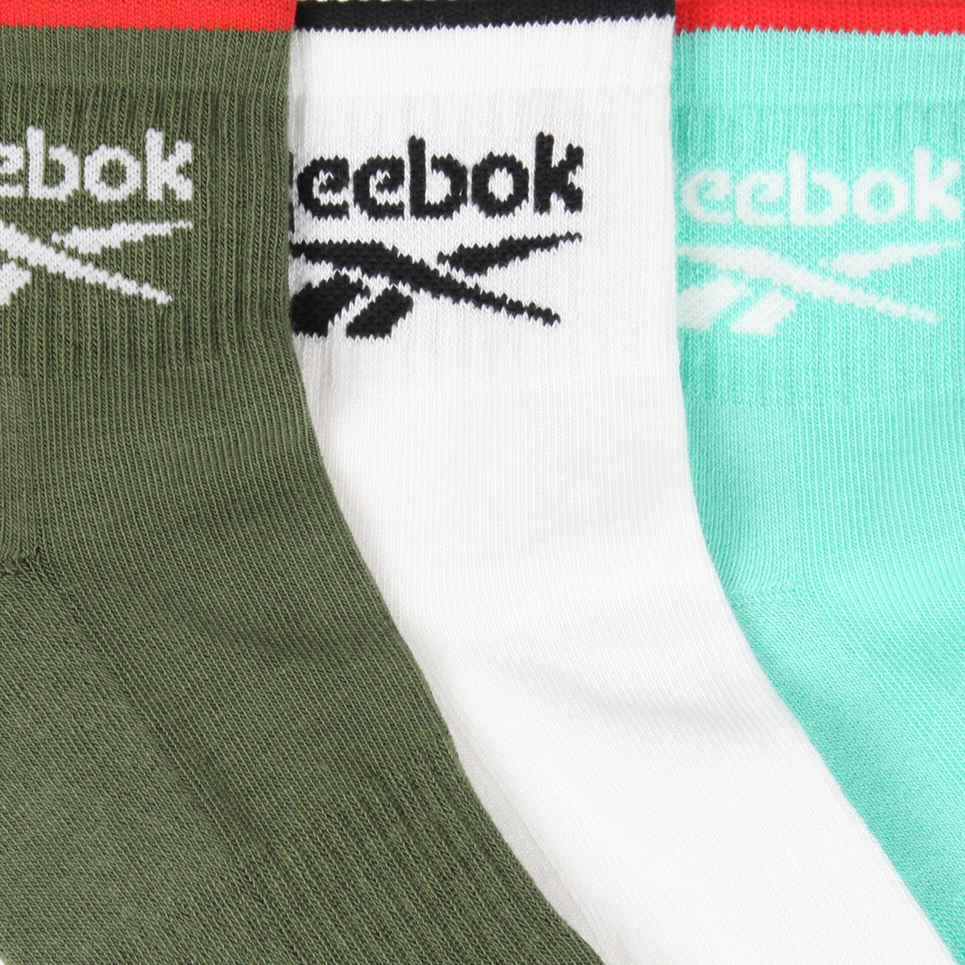 3 PairPack Quarter Length Ankle Sport Sock With Cushioned Sole And Seamless Toes 3/4